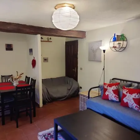 Apartment Skichaletcervinia 7p Ski In Ski Out Aan Piste Nr. 5 Uitzicht Matterhorn Breuil-Cervinia