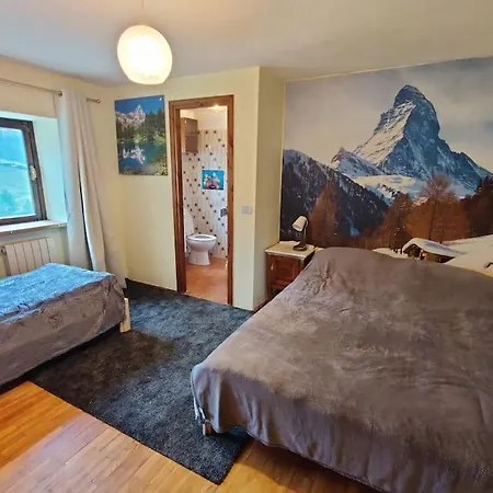 Apartment Skichaletcervinia 7p Ski In Ski Out Aan Piste Nr. 5 Uitzicht Matterhorn Breuil-Cervinia